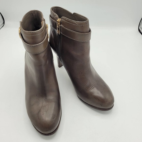 Tory Burch Camel Bristol Brown Leather Ankle Booties Womans Size 7.5M - Picture 2 of 10